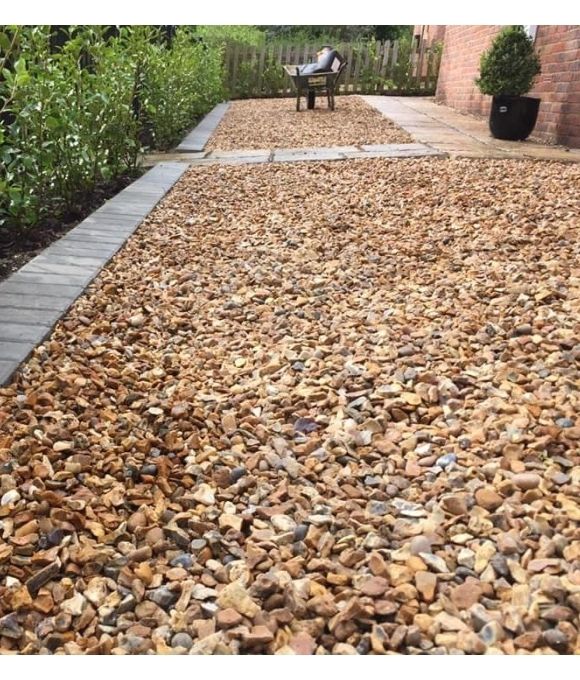 GOLDEN GRAVEL 20MM 25KG