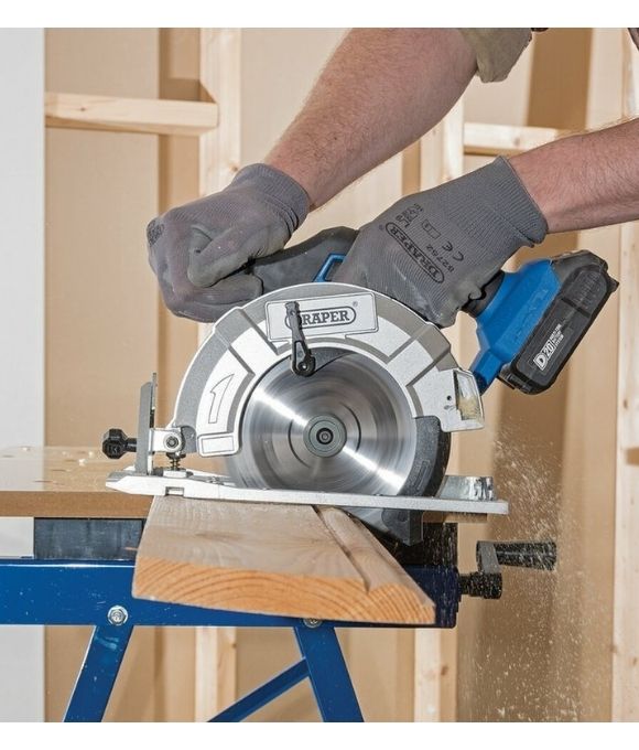 D20 BRUSHLESS CIRCULAR SAW SET