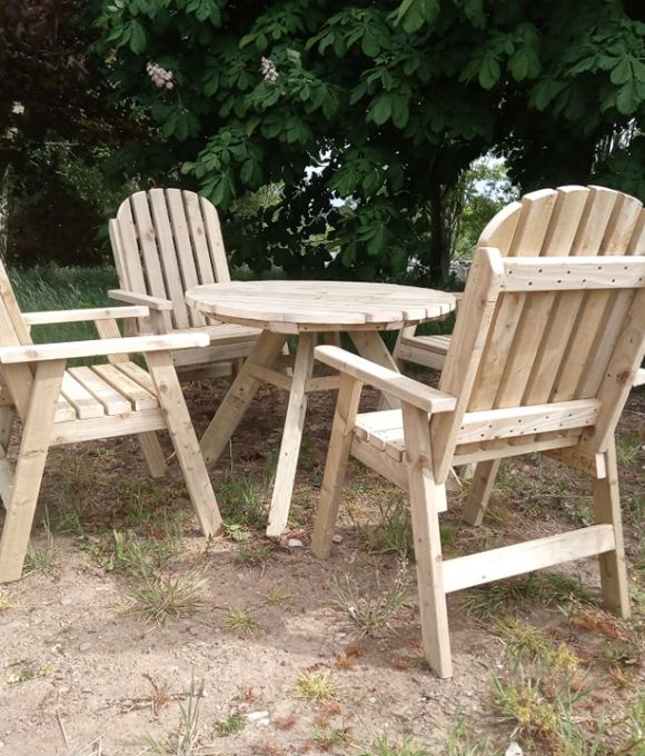 RAPH’S GARDEN ROUND PICNIC TABLE AND 4 CHAIR SET