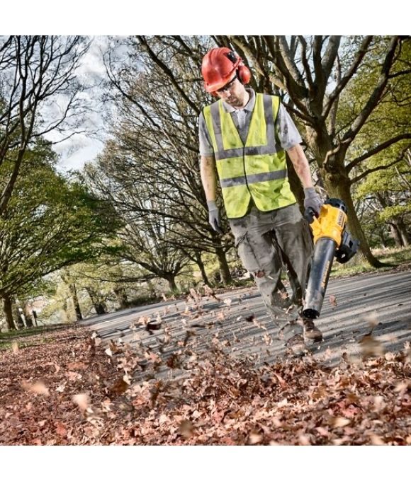DEWALT DCM562PB 18V XR BRUSHLESS BLOWER