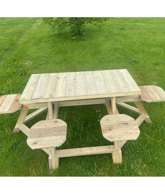 SLAWEK’S RECTANGULAR GARDEN 6 SEATER TABLE