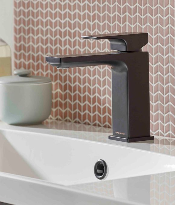 METRIC BASIN MIXER MATT BLACK