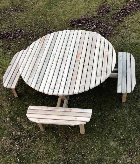 SLAWEK’S HEAVY DUTY ROUND PICNIC TABLE 8FT
