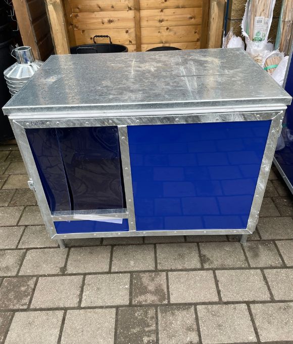 GALVANISED DOG KENNEL MEDIUM