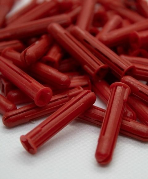 Plastic Plugs
