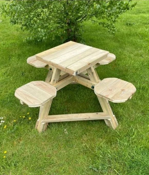 SLAWEK’S SQUARE GARDEN 4 SEATER TABLE 